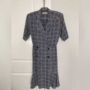 Liz Claiborne Dress, Women’s Size 10, Dress Color Navy Blue and White.